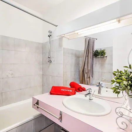 Les Balcons De La Rance By Interhome شقة