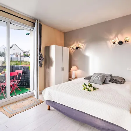 Les Balcons De La Rance By Interhome *